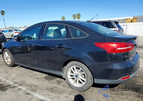 2016 Ford Focus Se z USA, uszkodzony, nr VIN 1FADP3F23GL264254